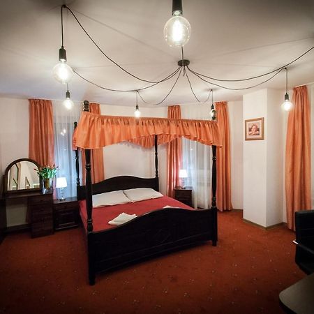 Secession Hotel Leczna Εξωτερικό φωτογραφία