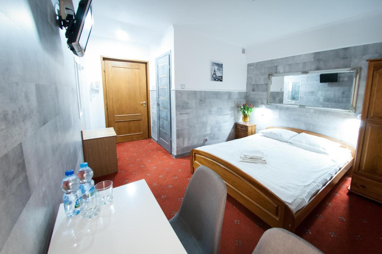 Secession Hotel Leczna Εξωτερικό φωτογραφία
