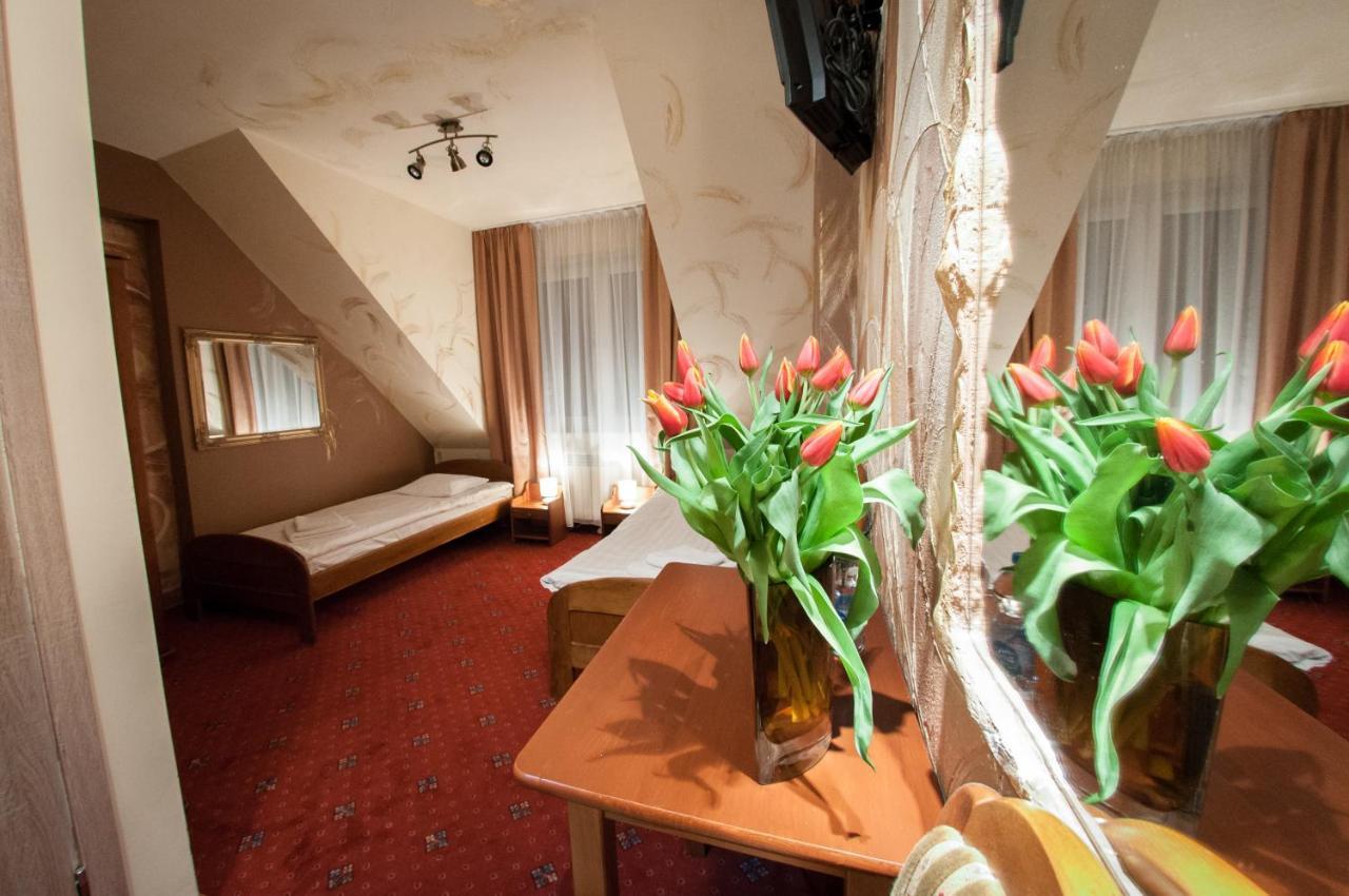 Secession Hotel Leczna Εξωτερικό φωτογραφία